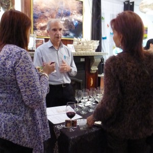 Luc Rossignol, notre fournisseur de vin, Ode Sabourin et Louise Roberge (Roblou)